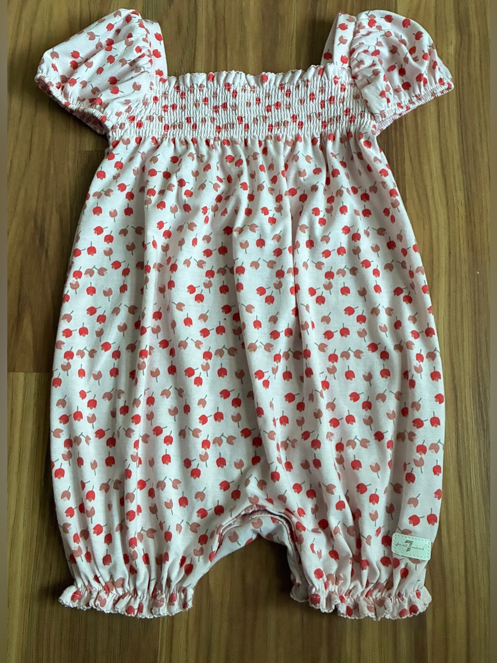7 For All Mankind Baby Girl Smocked Bubble
Romper Pink Floral Size 24M